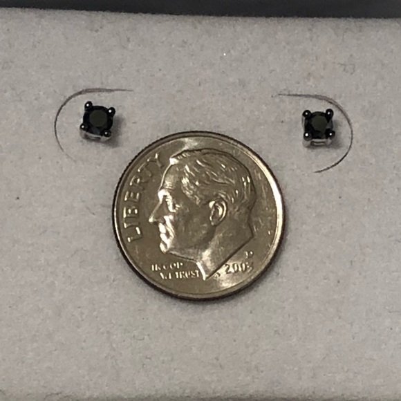 10KT WHITE GOLD & 1/4 CTW BLACK DIAMOND EARRINGS  CHILD SIZE - Picture 6 of 8